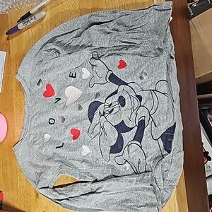 Disney 4T long-sleeved gray shirt (B8.3)